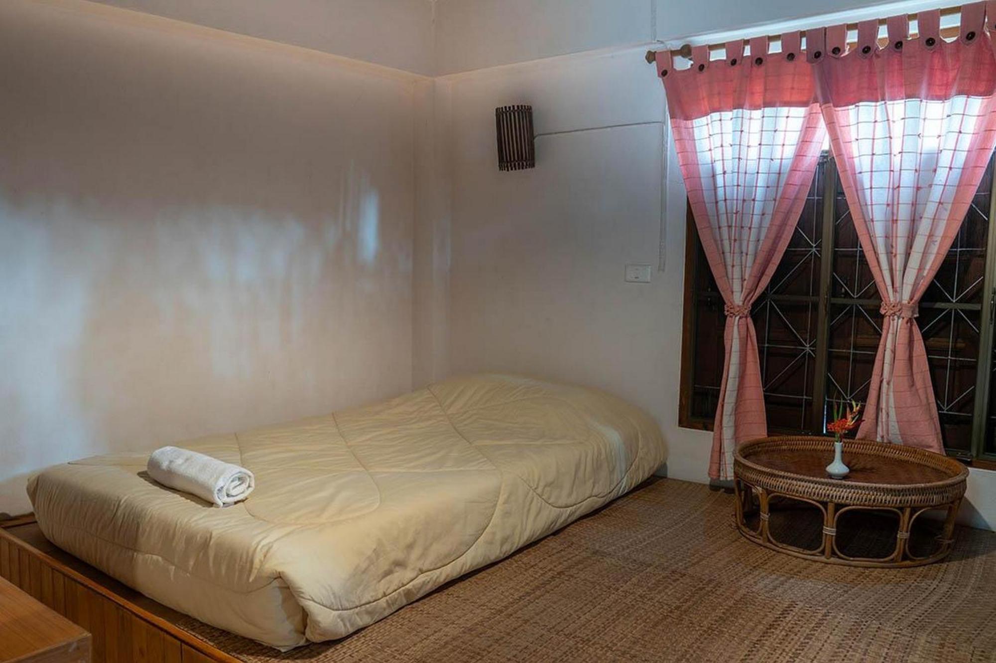 Bhupimarn Garden House Hotell Chom Thong Eksteriør bilde